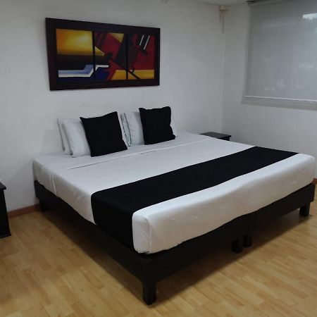 Hotel Santiago Plaza Bogota Exterior photo