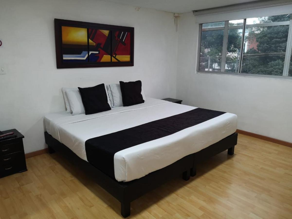 Hotel Santiago Plaza Bogota Exterior photo